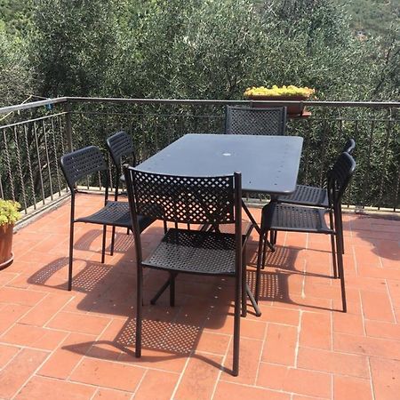 Appartamento Il Giglio Montale  Luaran gambar