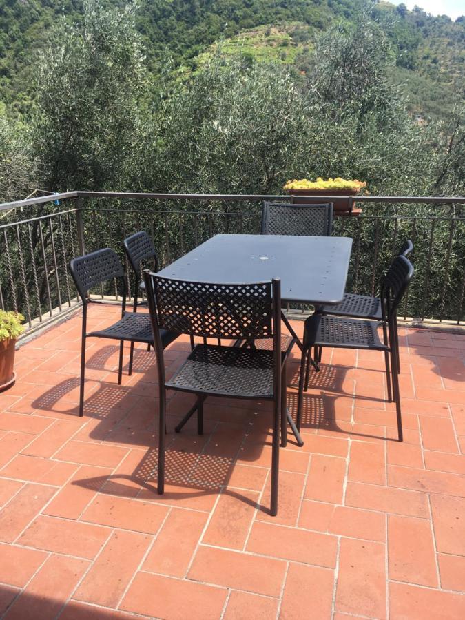 Appartamento Il Giglio Montale  Luaran gambar
